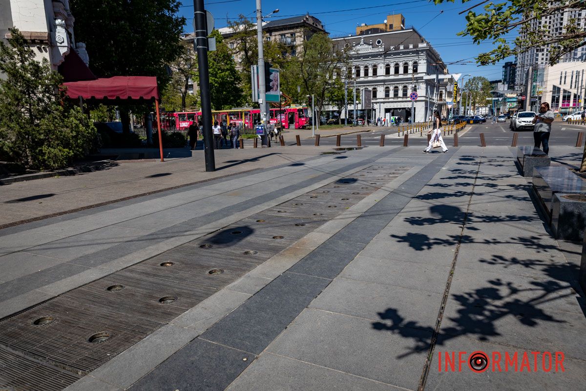 Запустили не все: какие фонтаны заработали в Днепре 1 мая 90