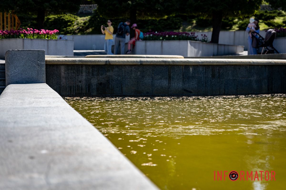 Запустили не все: какие фонтаны заработали в Днепре 1 мая 112