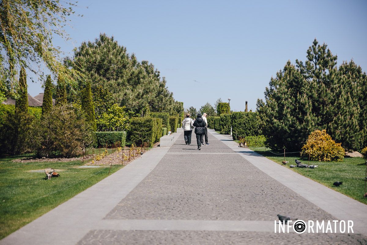 Место, где дышится иначе: как выглядит яхт-клуб «Сечь» в Днепре майского солнечного дня 3