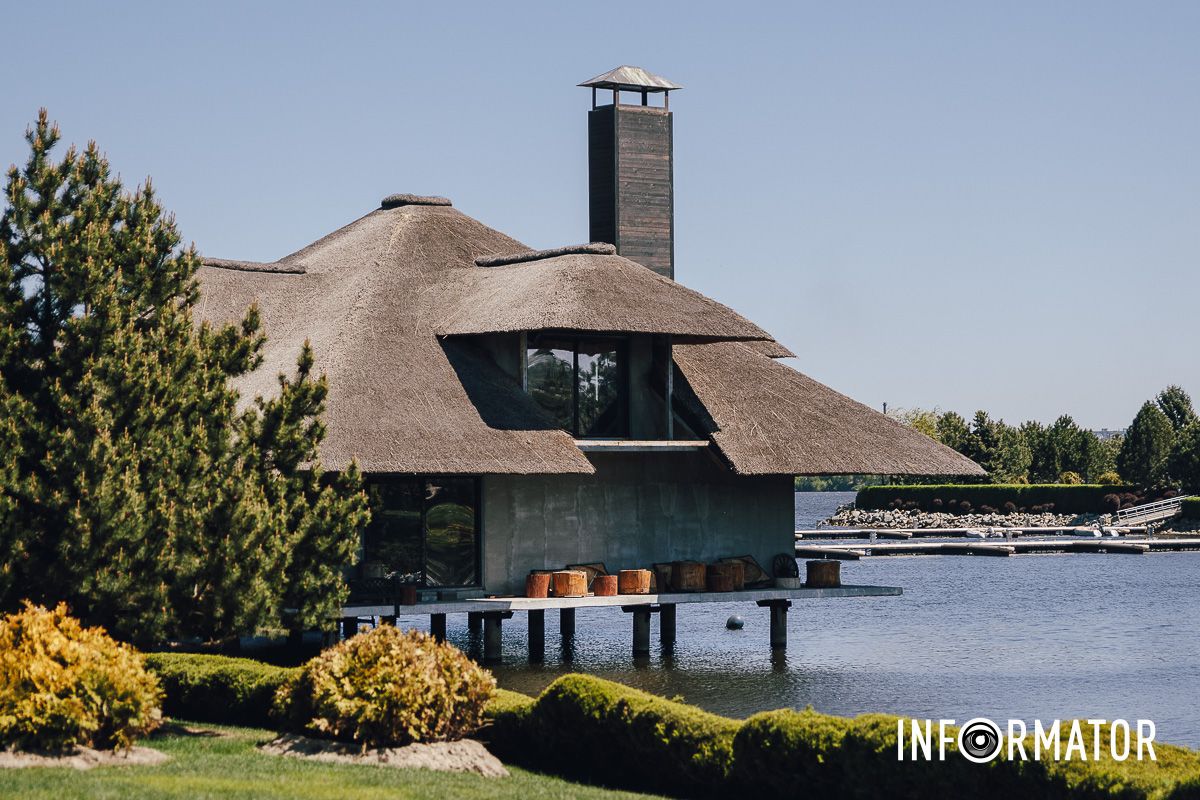 Место, где дышится иначе: как выглядит яхт-клуб «Сечь» в Днепре майского солнечного дня 24