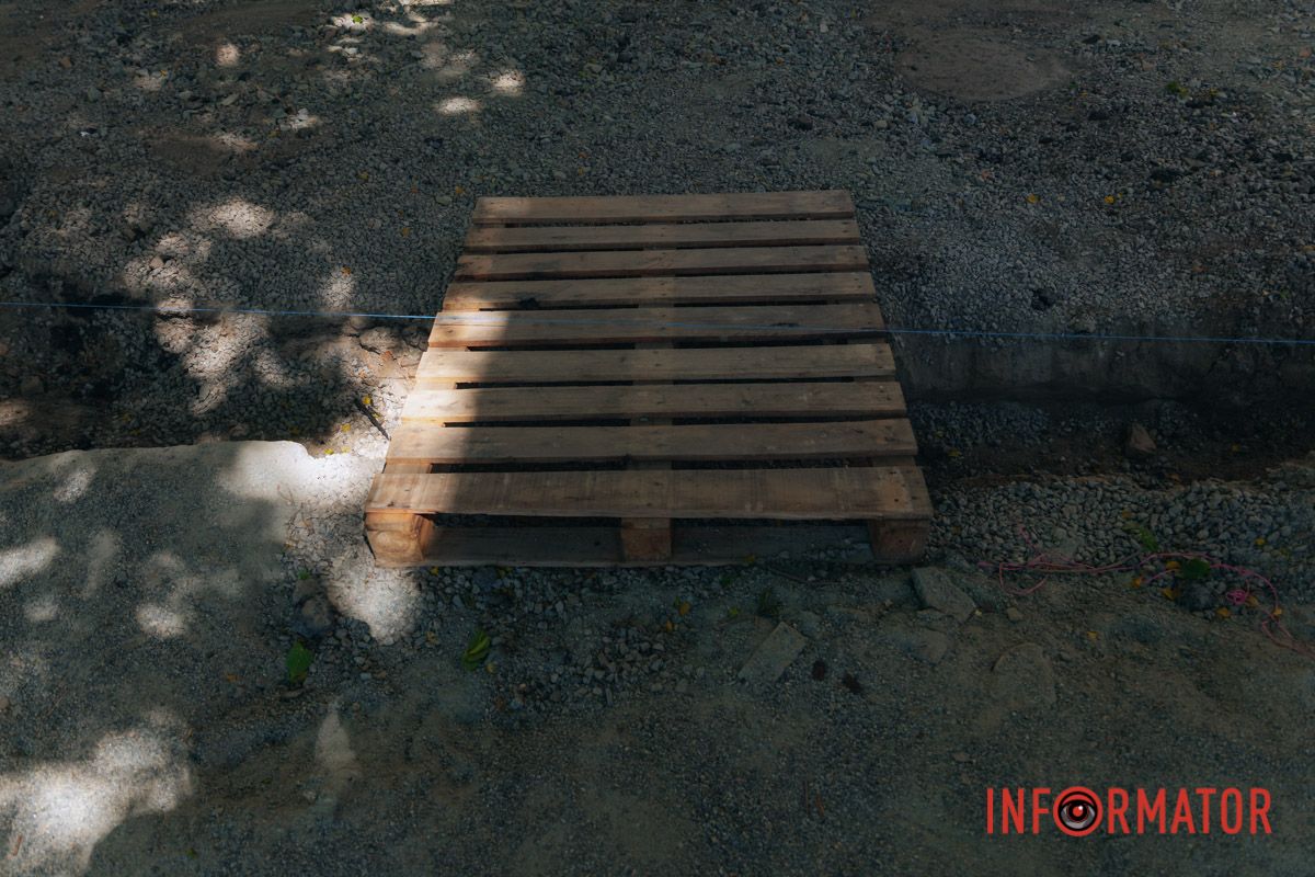 Между проезжей частью и тротуарами обустроят сплошную зеленую зону