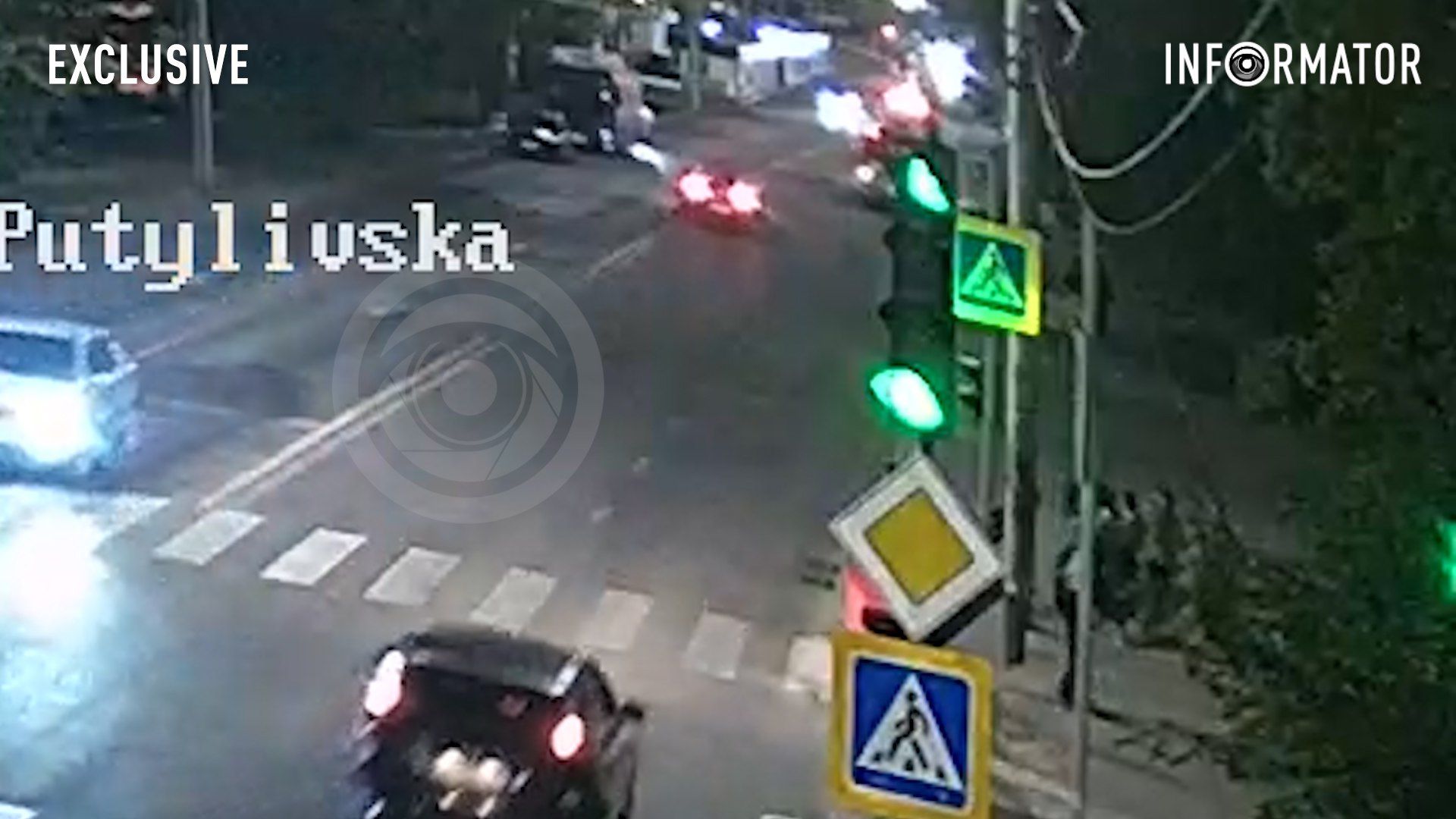 В Днепре на Калиновой пешеход перебегал дорогу и попал под колеса авто: видео момента ДТП