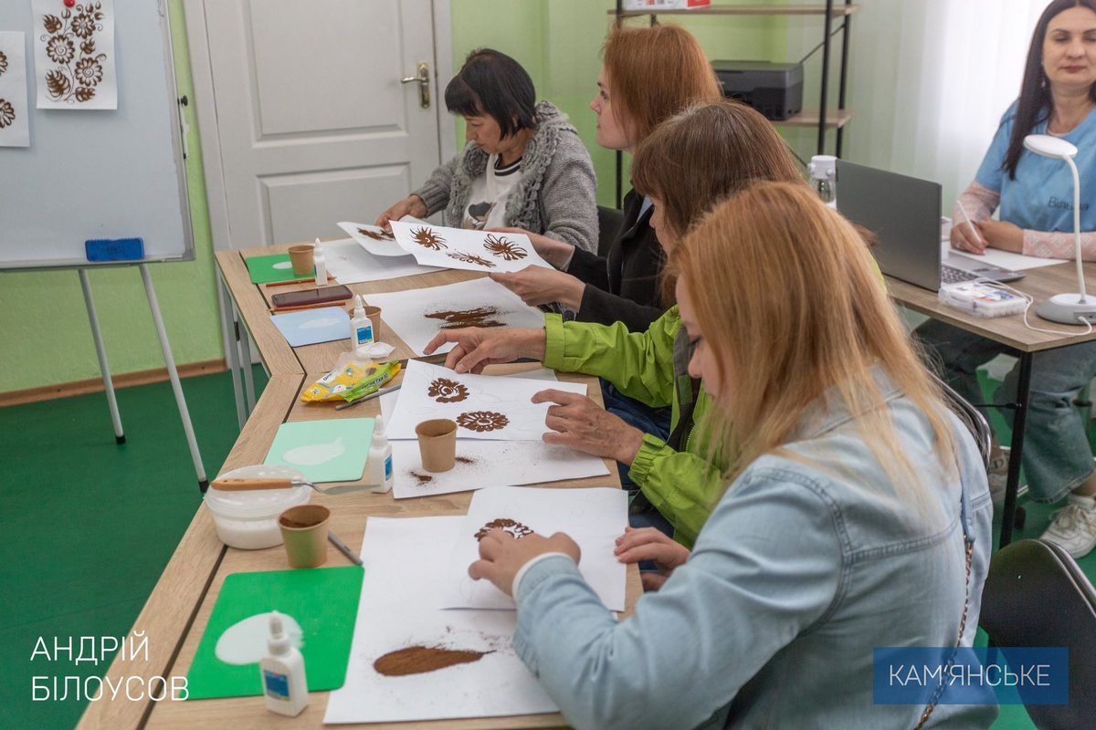 Є можливості для неформального спілкування Для підтримки, навчання та особистісного розвитку: у Кам’янському запрацював простір «Вільна» 6