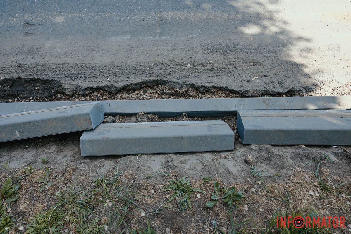 Заменять бордюр