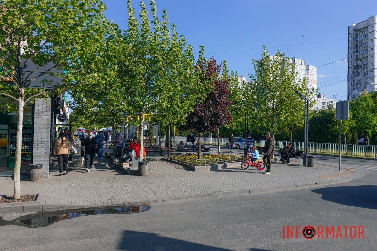 Дети катаются