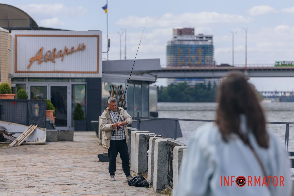 Облака - настоящее произведение искусства: как жители Днепра наслаждаются выходным после дождей 13