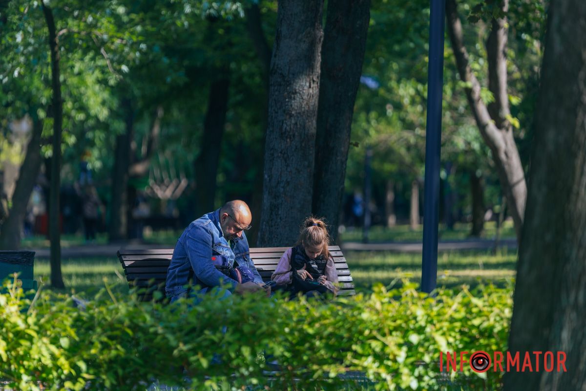 Облака - настоящее произведение искусства: как жители Днепра наслаждаются выходным после дождей 14