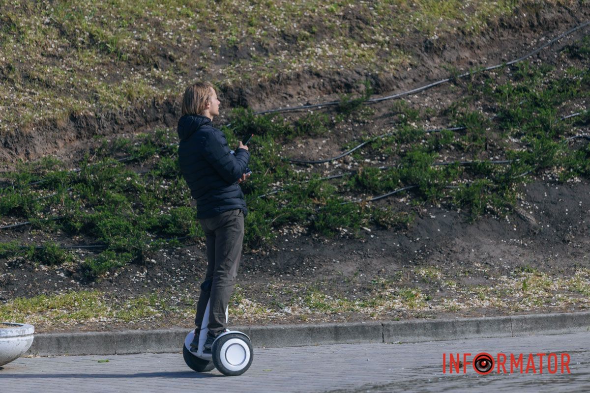 Облака - настоящее произведение искусства: как жители Днепра наслаждаются выходным после дождей 43
