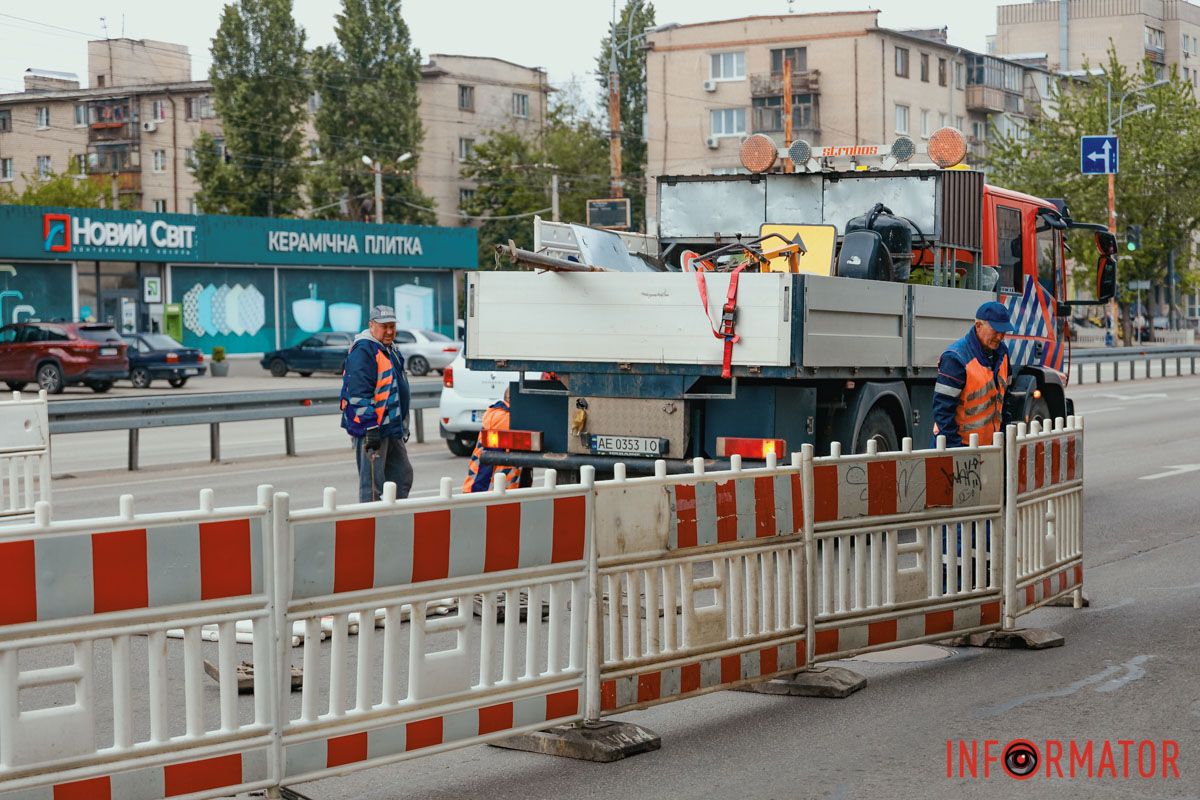 Спостерігається ускладнення руху Спостерігається ускладнення руху