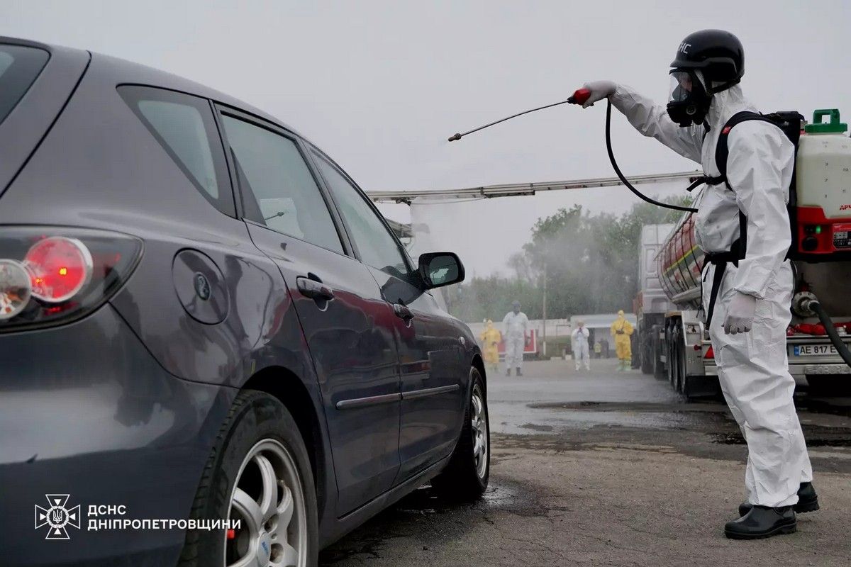 Було здійснено евакуацію, медичне сортування і деконтамінацію постраждалого населення, а також спеціальну обробку техніки, що перебувала у зоні ураження