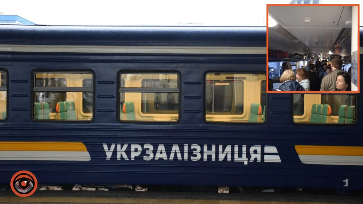 На одно место — два человека: в поезде "Интерсити+" из Киева в Днепр пассажиры вынуждены ехать стоя