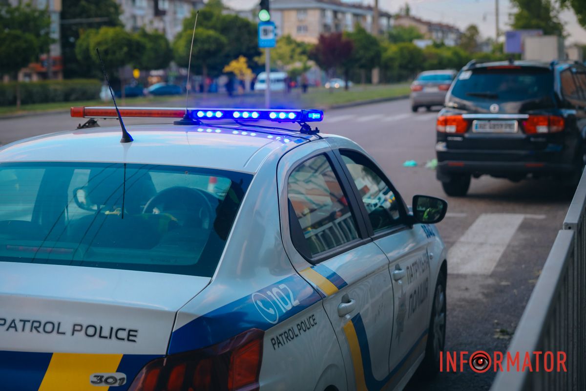 Рух на ділянці по правій смузі в бік проспекту Лесі Українки ускладнено