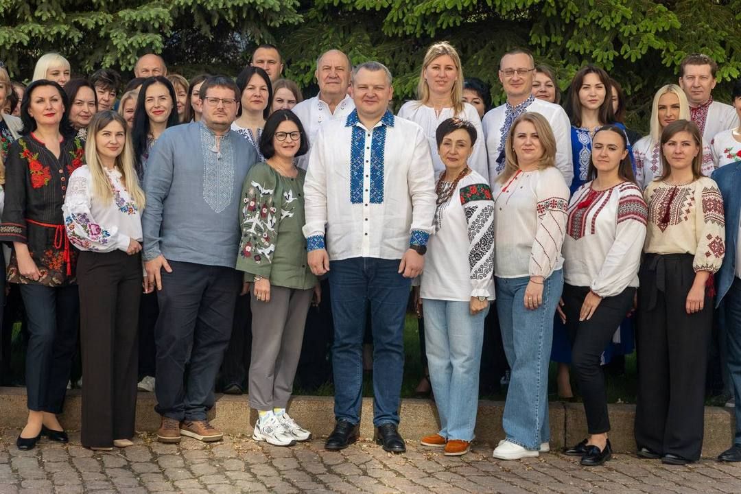 День вышиванки в Днепре: топ фото с Facebook и Instagram 8