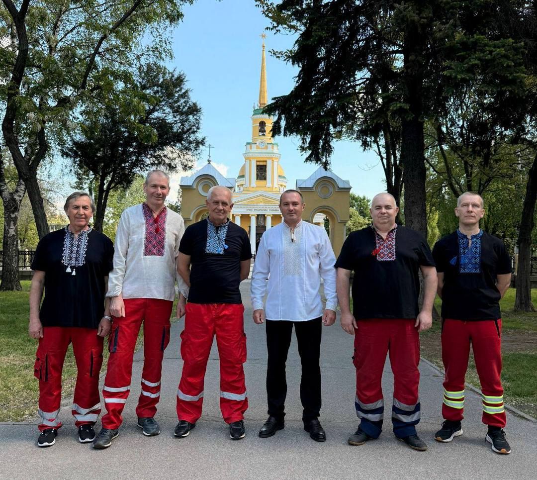 День вышиванки в Днепре: топ фото с Facebook и Instagram 39