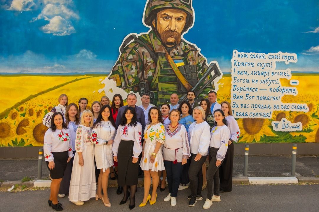 День вышиванки в Днепре: топ фото с Facebook и Instagram 37