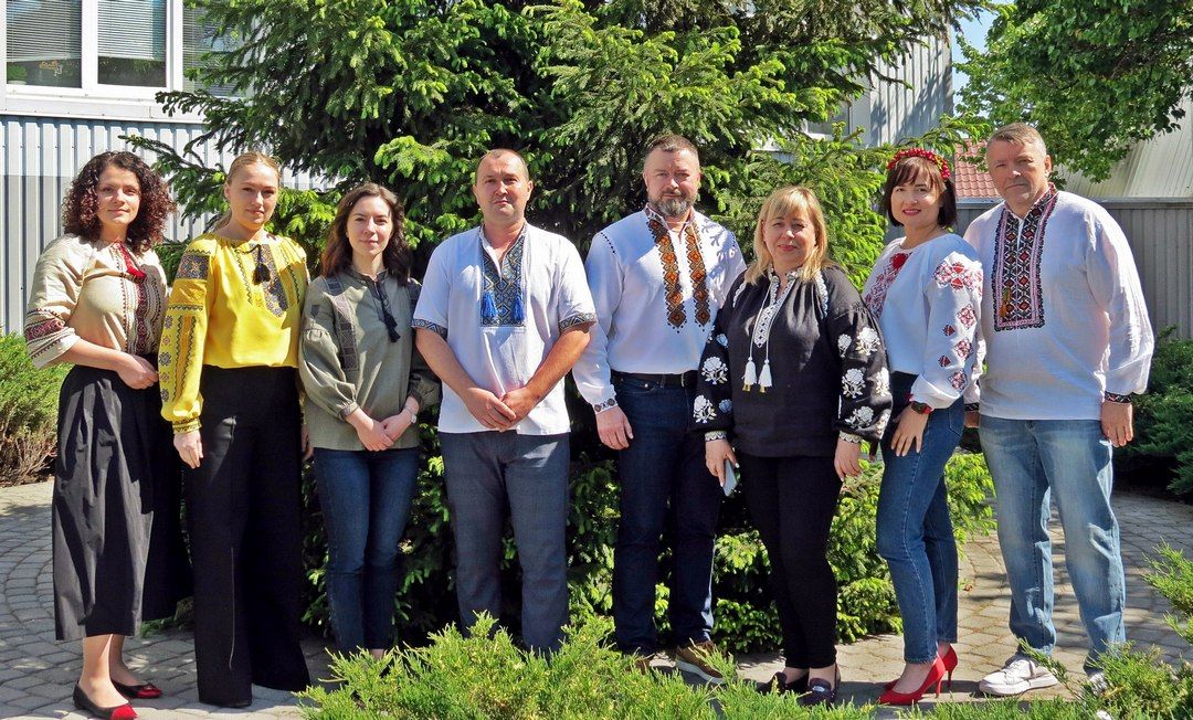 День вышиванки в Днепре: топ фото с Facebook и Instagram 52