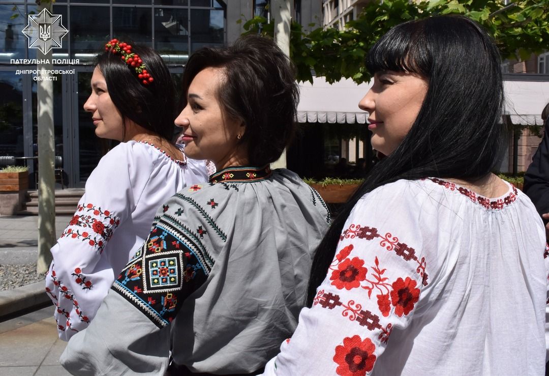 День вышиванки в Днепре: топ фото с Facebook и Instagram 48