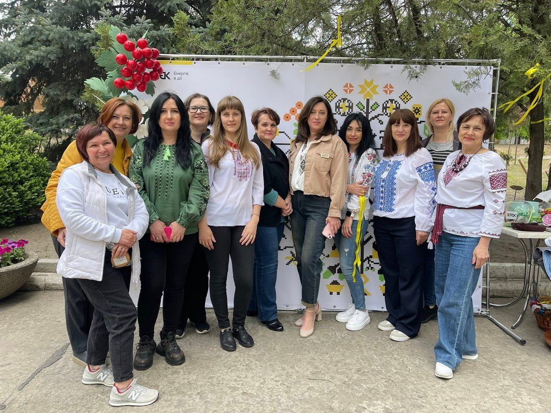 День вышиванки в Днепре: топ фото с Facebook и Instagram 59