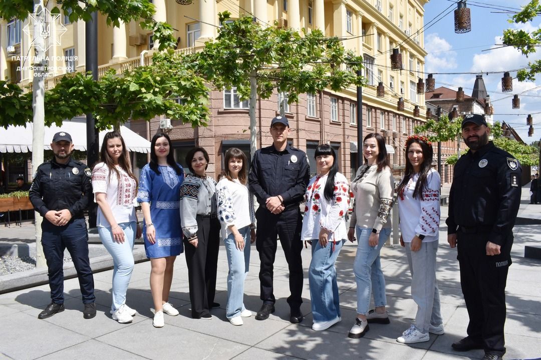 День вышиванки в Днепре: топ фото с Facebook и Instagram 58