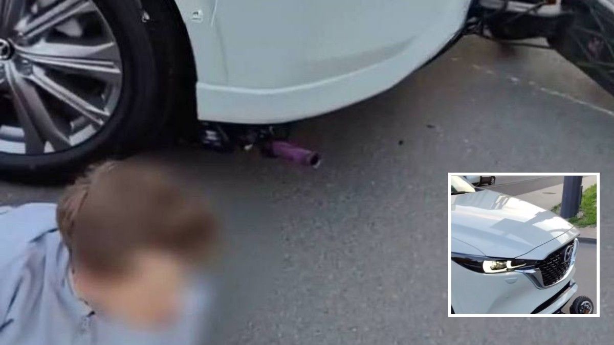В Днепре на Калиновой водитель Mazda сбила 12-летнего мальчика, ехавшего на электросамокате
