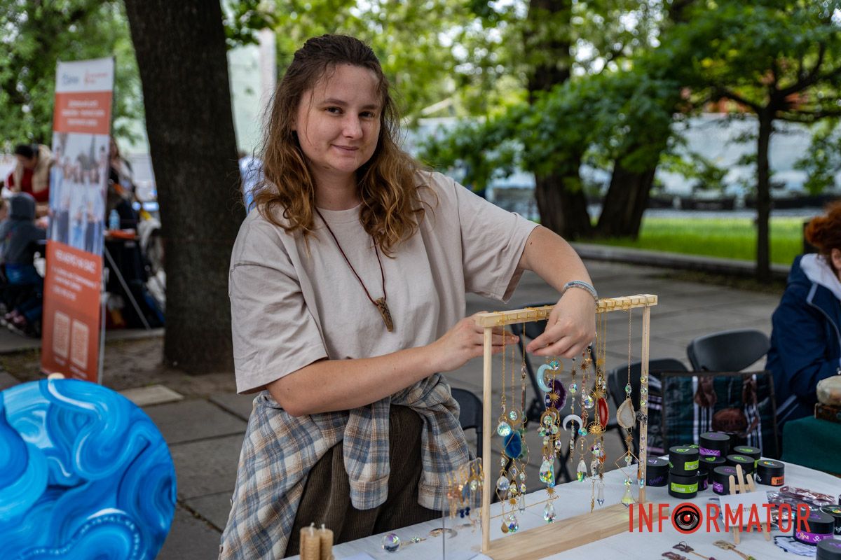 Мастер-классы и театрализованные мероприятия: как в Днепре проходит «Ночь музеев – 2025» 1