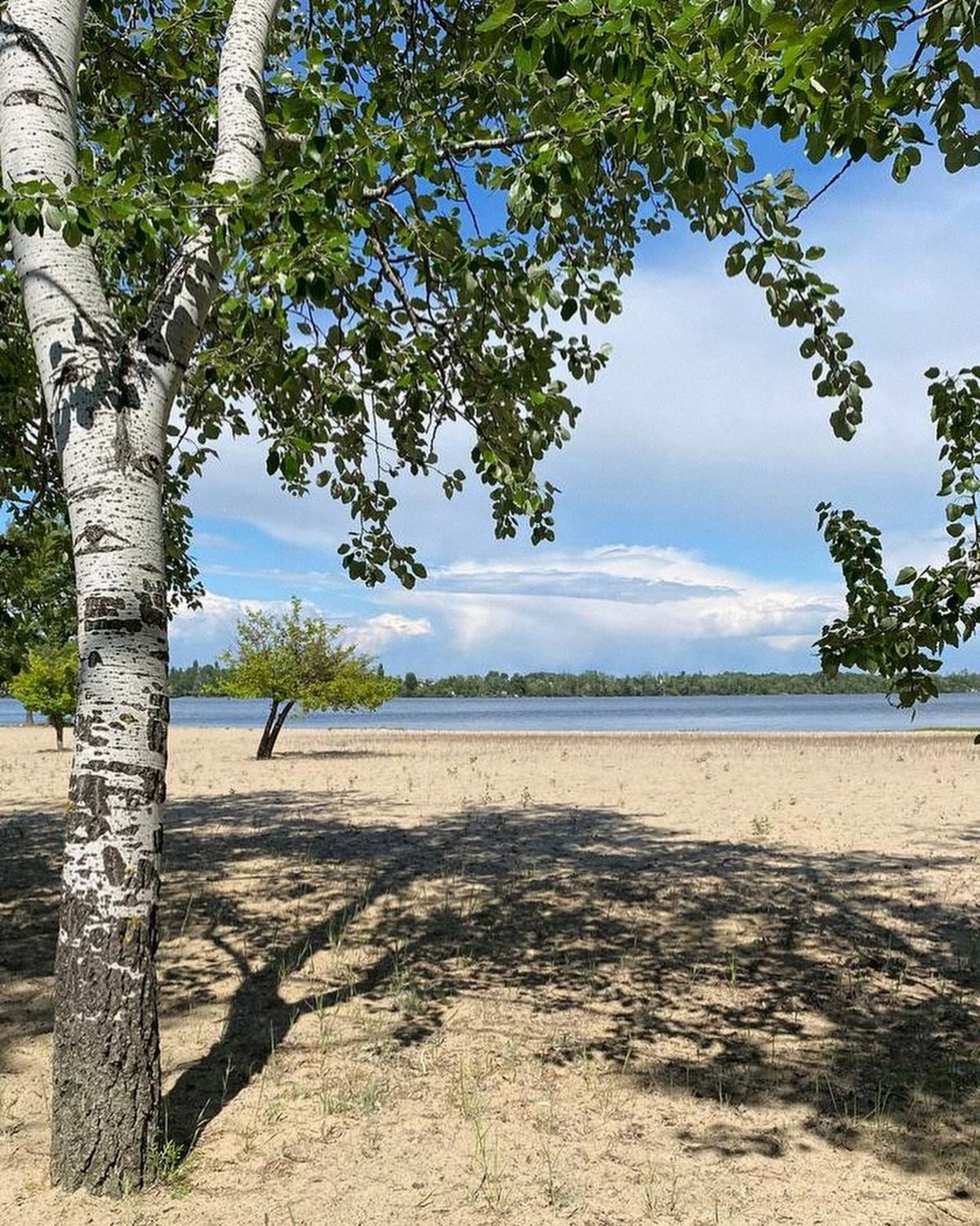 Фото: @_.lyubuyus._. Цвета Днепра: топ фото жителей и гостей из Instagram 3