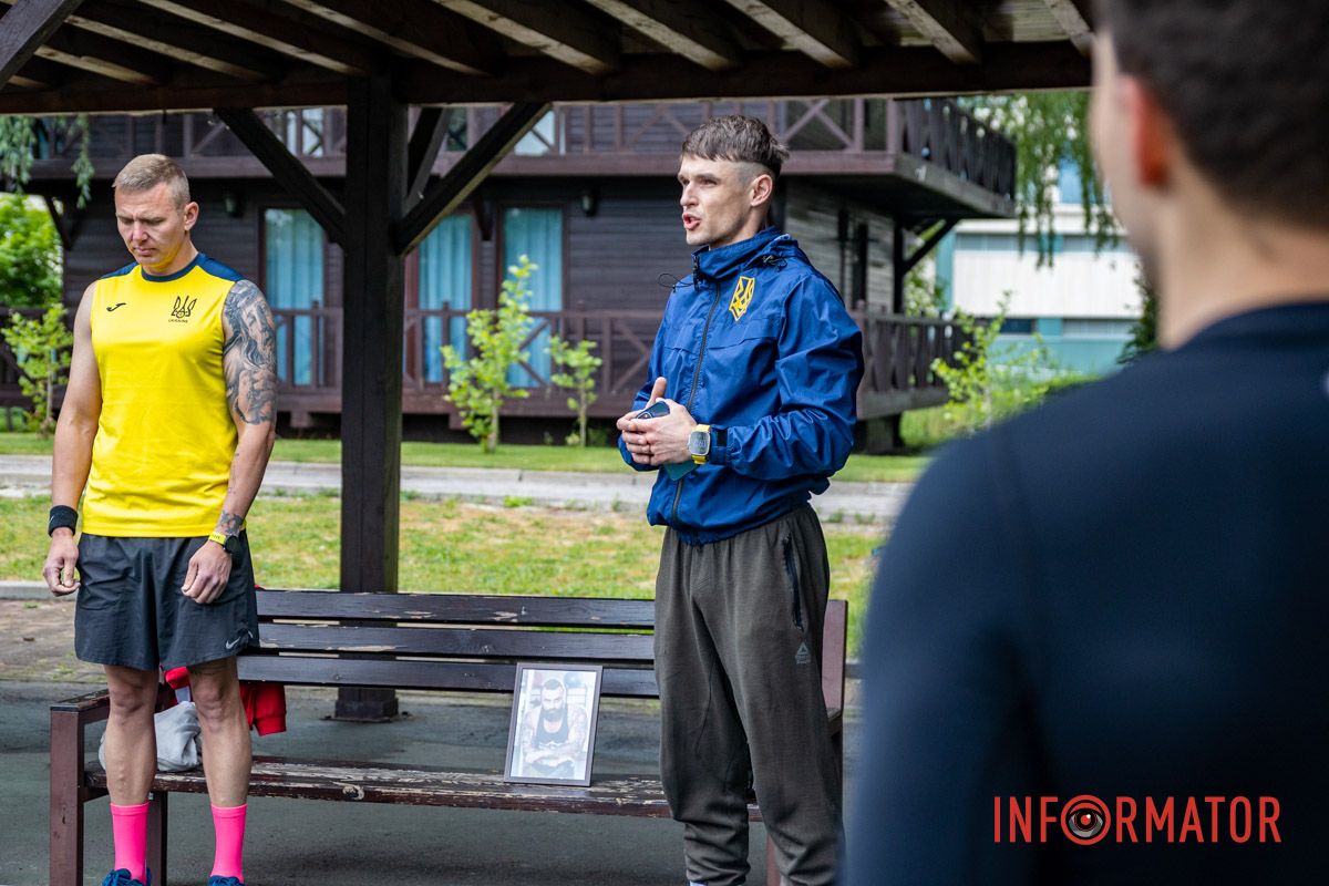 У Дніпрі виконали героїчний комплекс “Мерфі” на честь загиблого воїна Павла Ведмедя 7