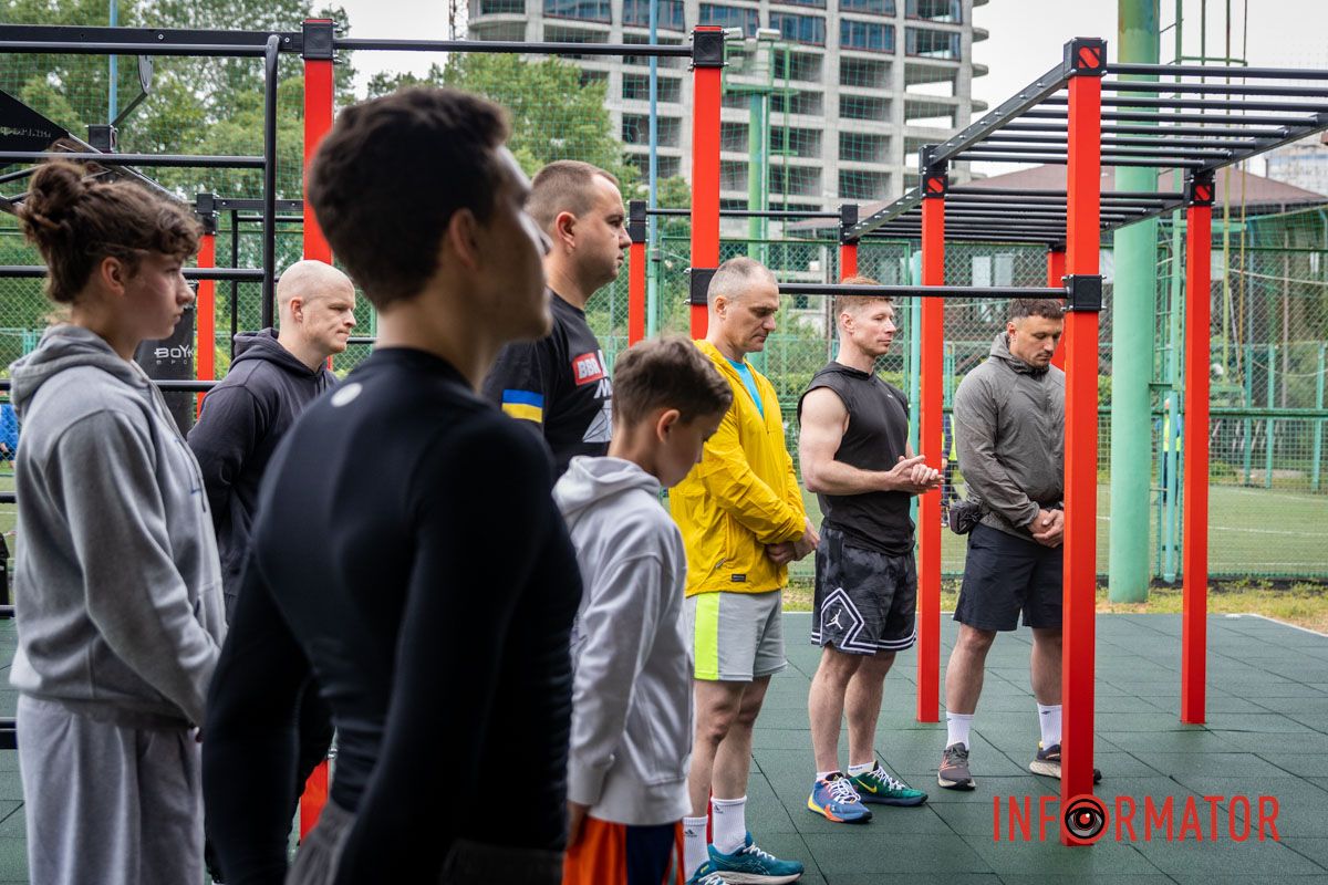 У Дніпрі виконали героїчний комплекс “Мерфі” на честь загиблого воїна Павла Ведмедя 8