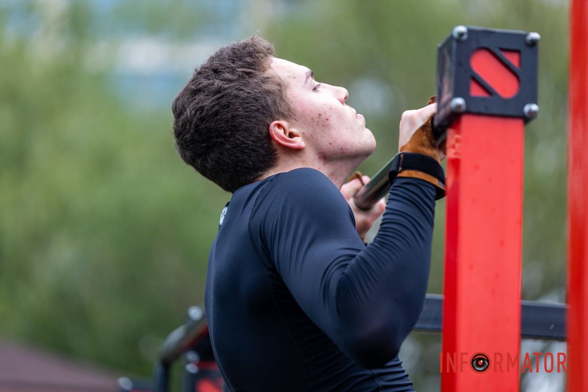 У Дніпрі виконали героїчний комплекс “Мерфі” на честь загиблого воїна Павла Ведмедя 27