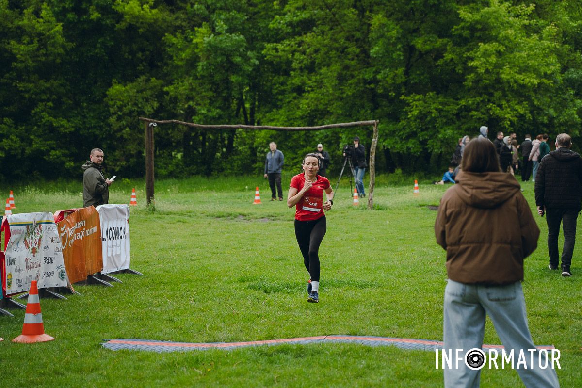 В Днепре в Туннельной балке проходил благотворительный забег "Узор победы" 5