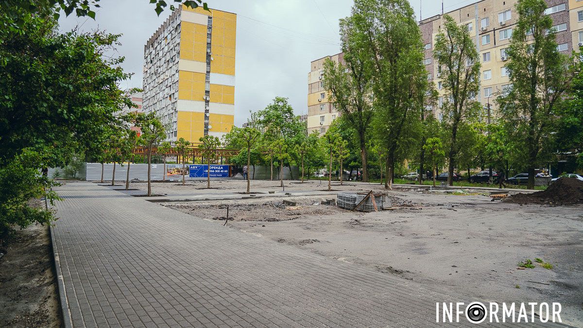 У Дніпрі на Перемозі з’являться торгівельні павільйони та облаштують сквер