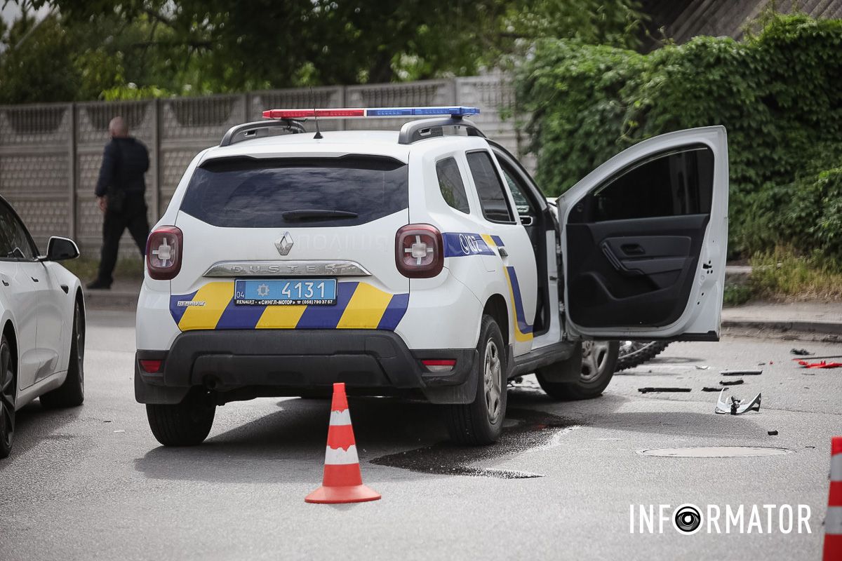 Машина залишається на місці до фіксації всіх обставин