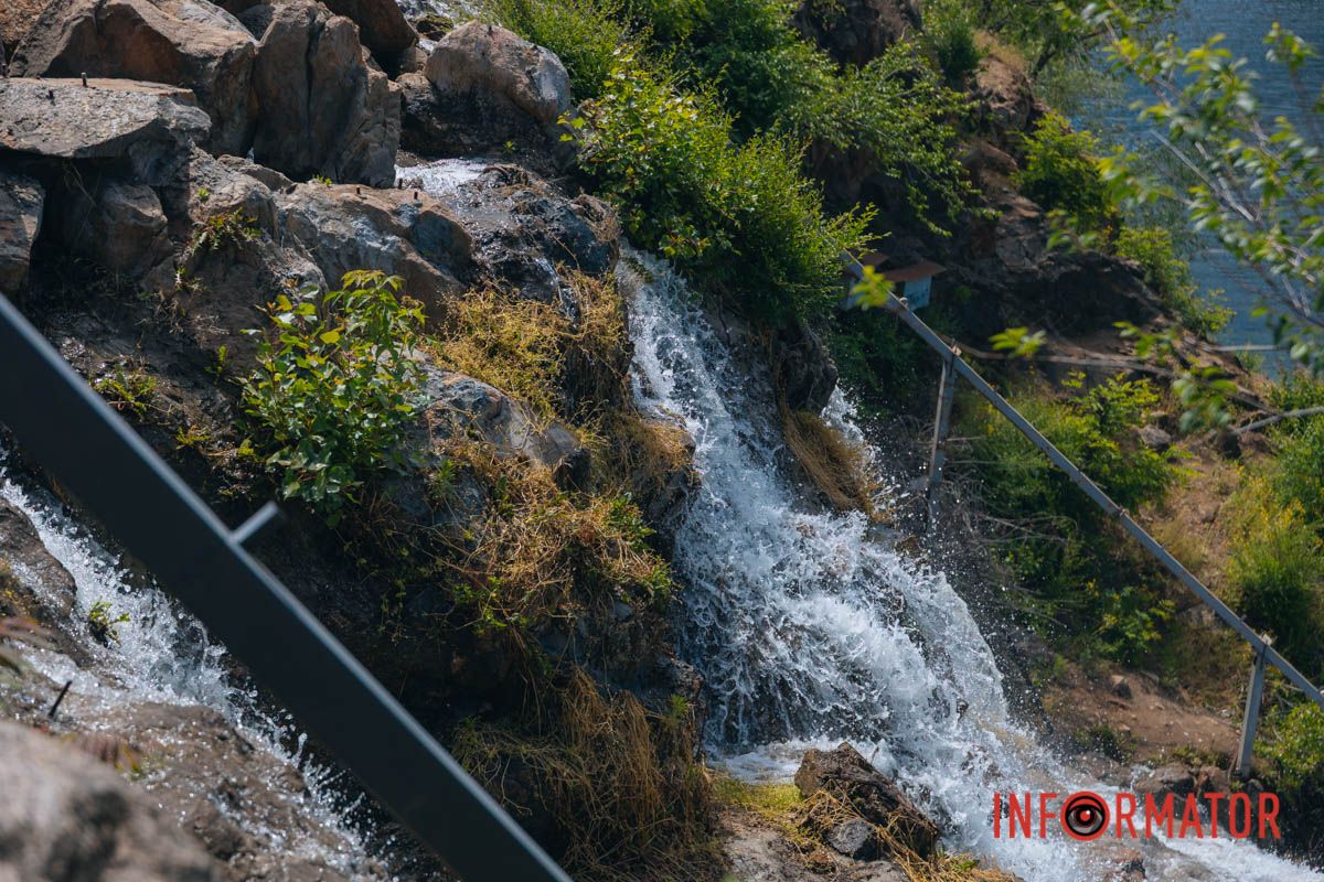 На воду можно смотреть вечно