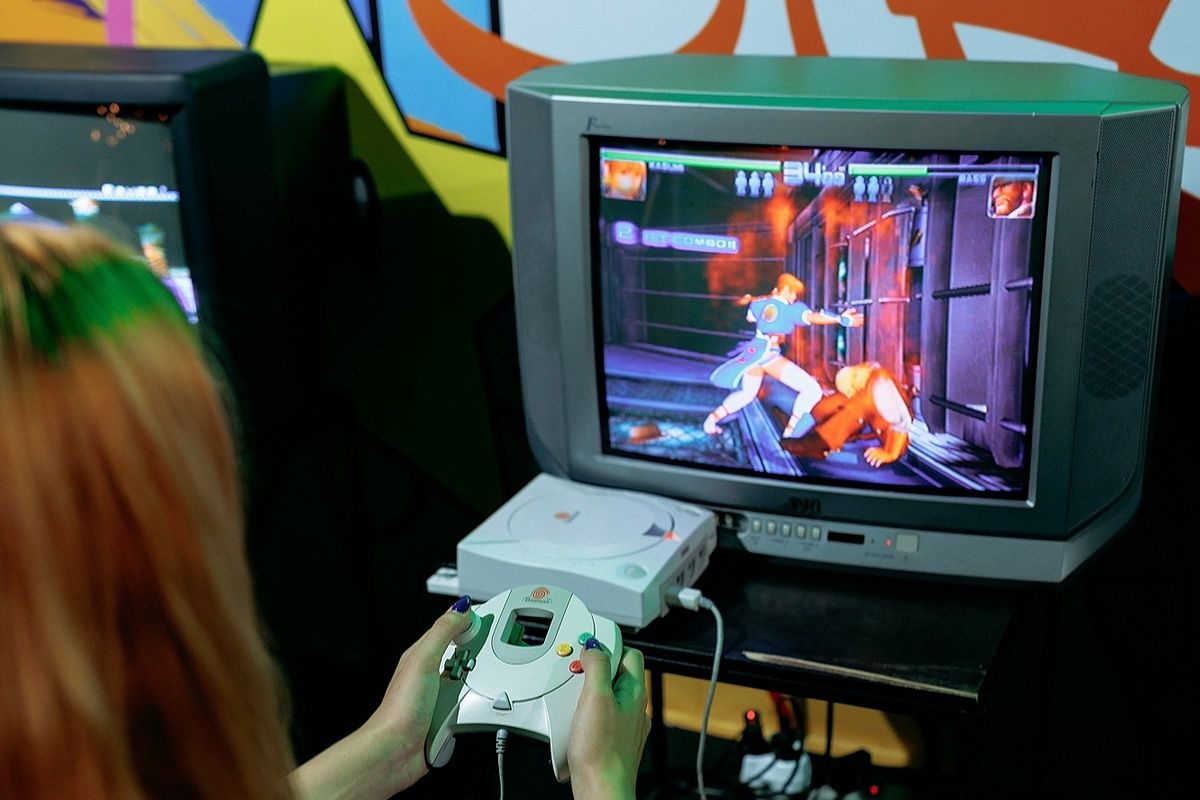 З Дніпра до ВДНГ і Львова: «Покоління» повертає українську естраду 90-х та нульових 1