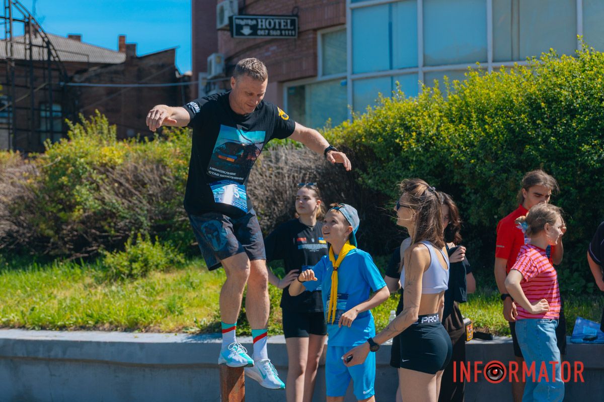 Разминаются