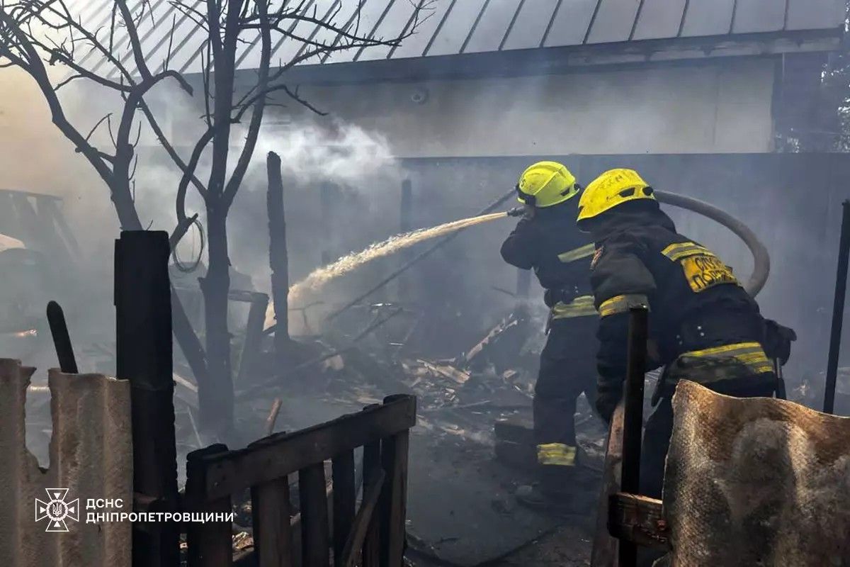 27 травня у Дніпрі на Профспілковій сталася пожежа 27 травня у Дніпрі на Профспілковій сталася пожежа
