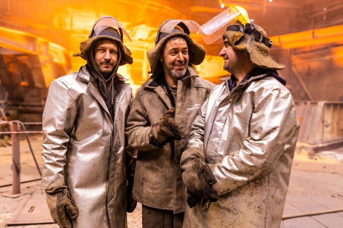 На підприємстві відкрито понад тисячу вакансій. Фото - АрселорМіттал Кривий Ріг в соцмережі На підприємстві відкрито понад тисячу вакансій. Фото - АрселорМіттал Кривий Ріг в соцмережі