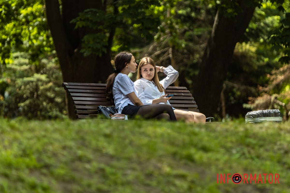 А сьогодні у них — прощання зі школою