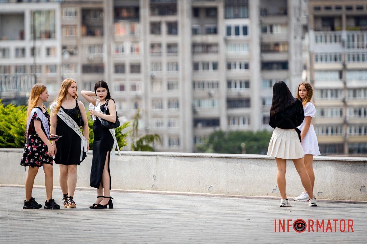 Усе життя попереду