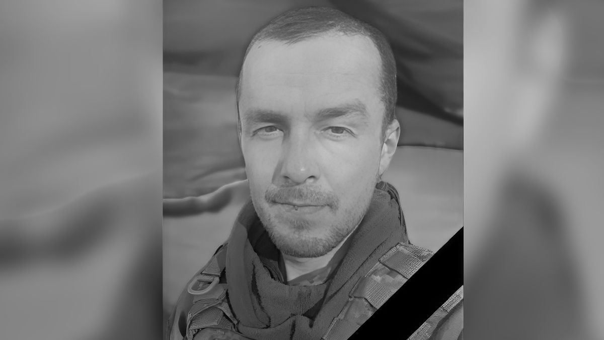 В Каменском попрощались с воином Романом Колесником, отдавшим жизнь за Украину