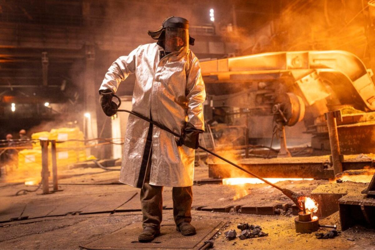 Демобілізовані працівники Арселор повертаються на підприємство. Фото - АрселорМіттал Кривий Ріг у соцмережі