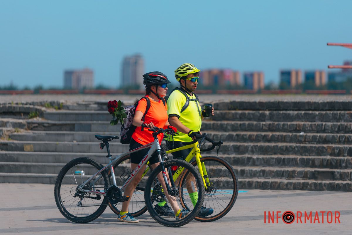 Во время войны мероприятие проходит без соревнований, конкурсов и парада.
