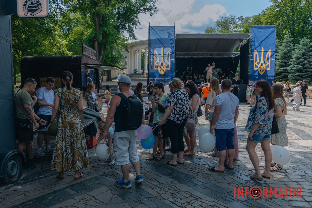 В Днепре в парке Шевченко отпраздновали первый день лета 34