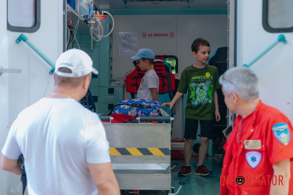 В Днепре в парке Шевченко отпраздновали первый день лета 45