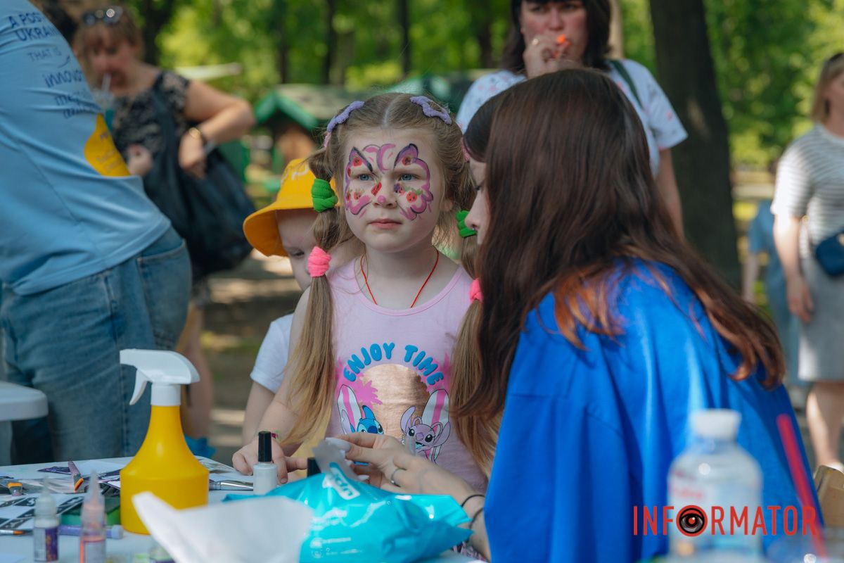 В Днепре в парке Шевченко отпраздновали первый день лета 57