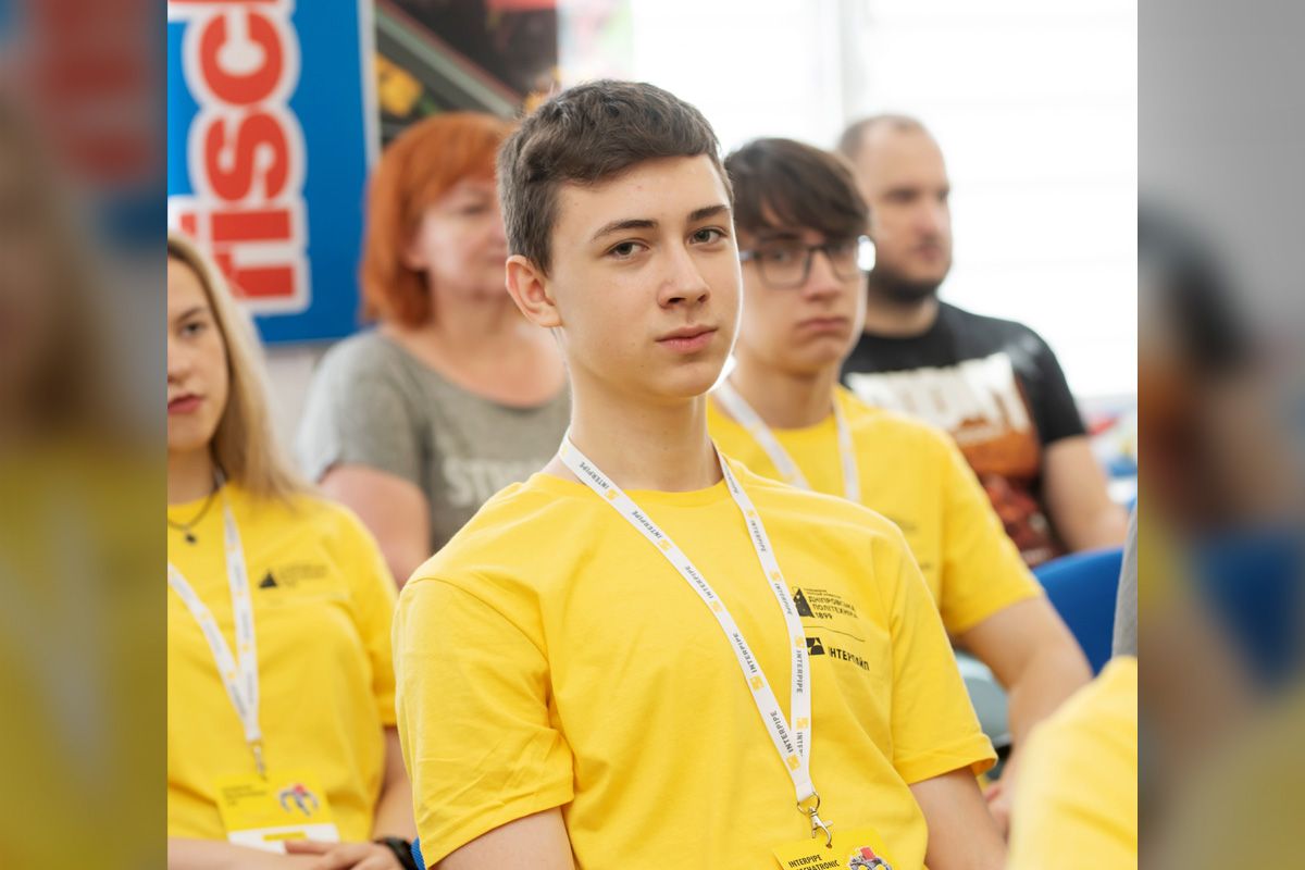 Физика и мехатроника: "Интерпайп" и "Днепровская политехника" вдохновили школьников 3