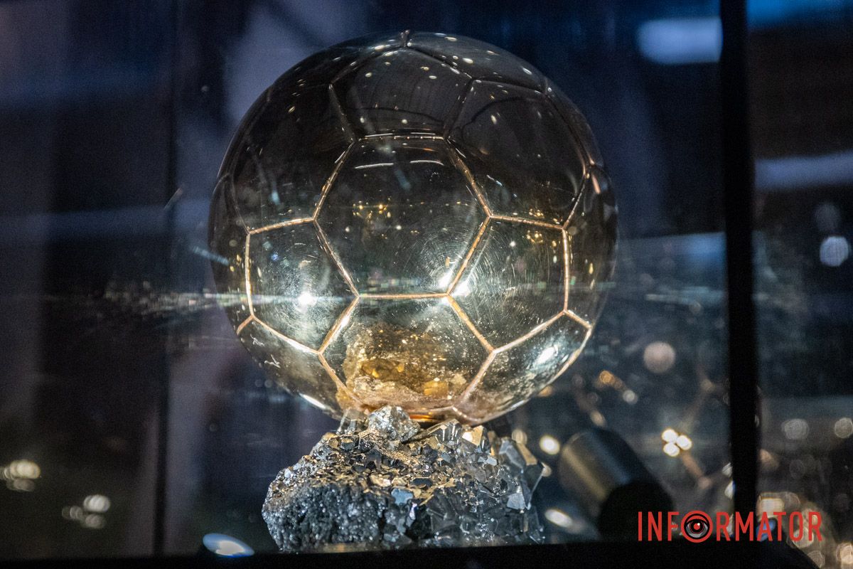 Впервые сразу три «Золотых мяча» на один день приехали в Днепр 5