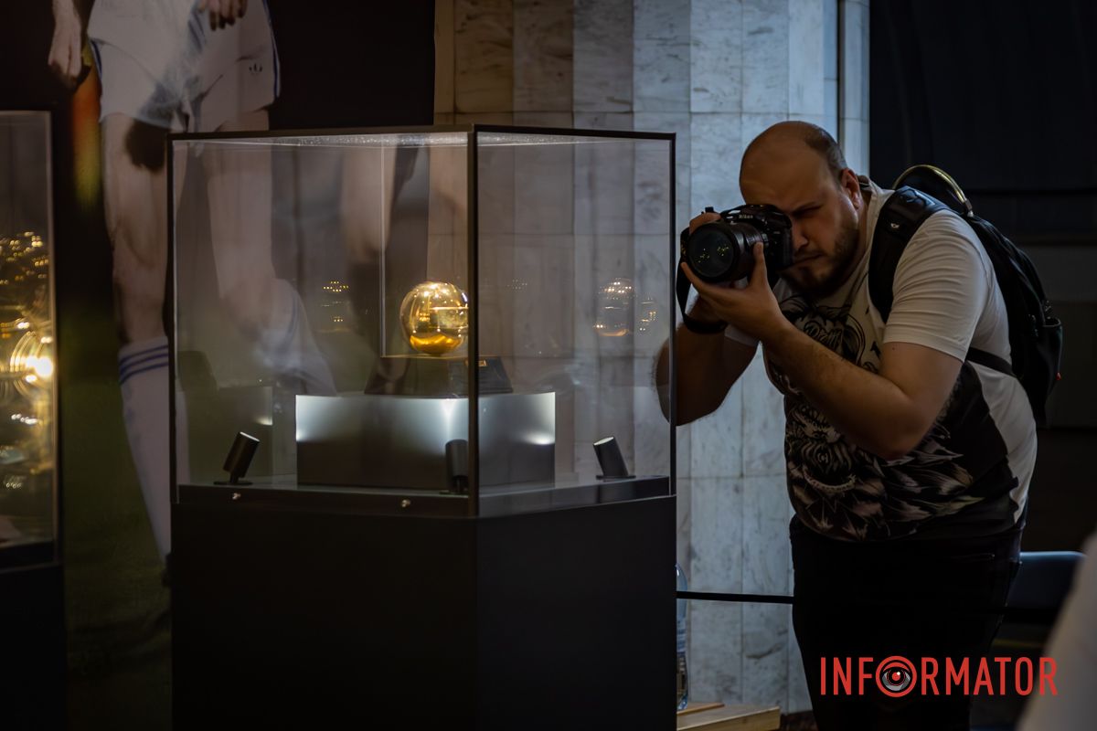 Впервые сразу три «Золотых мяча» на один день приехали в Днепр 9