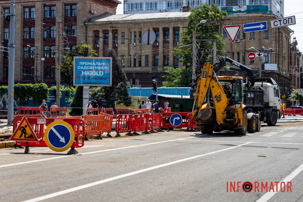 У самому центрі Дніпра проходить масштабний ремонт Як просуваються дорожні роботи на проспекті Яворницького у Дніпрі 1