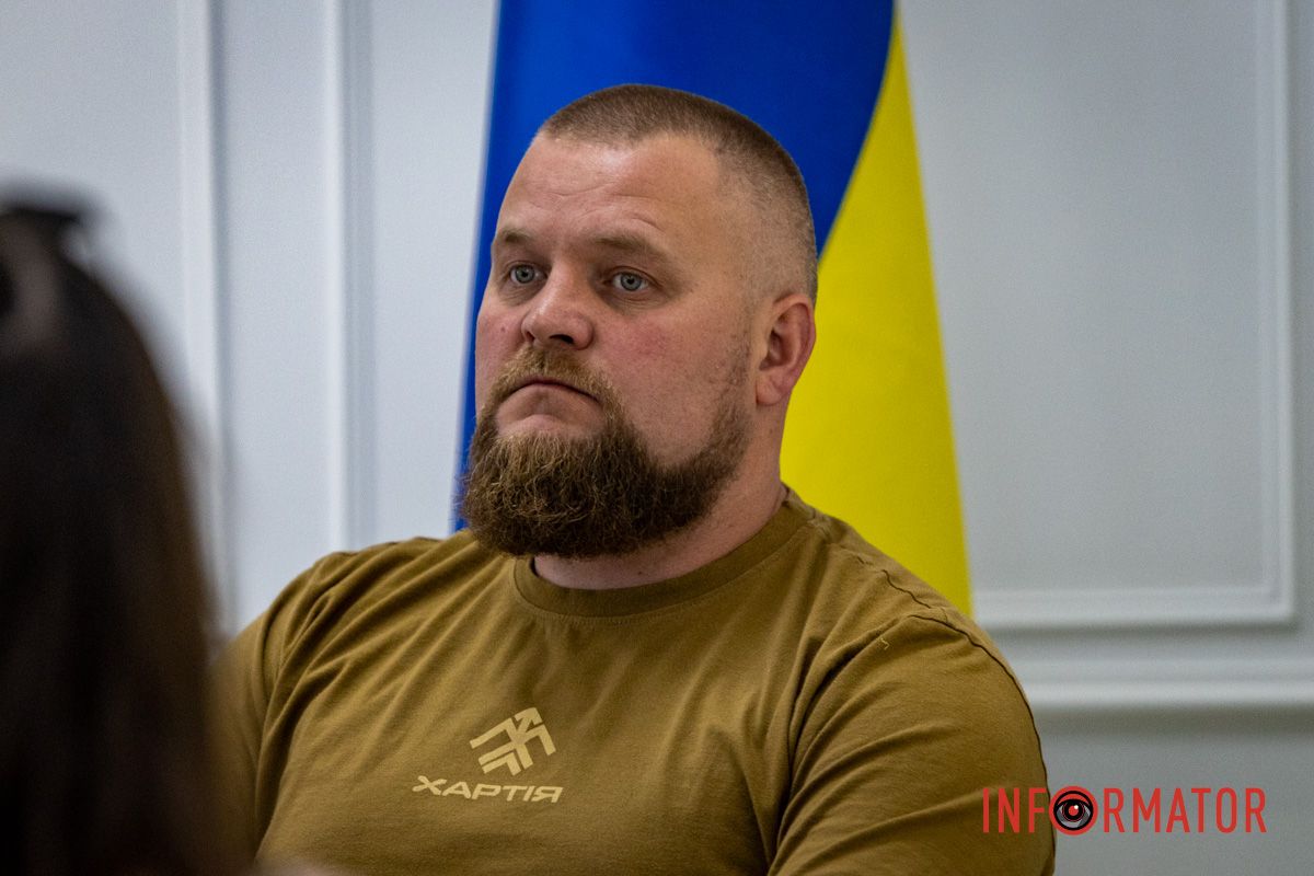 Таким образом, повышают престиж военной службы в обществе. В Днепре на Баррикадной открылся "Хартия-Хаб" 13-й бригады НГУ 5